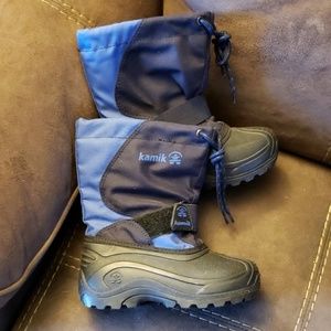 Kids snow boots